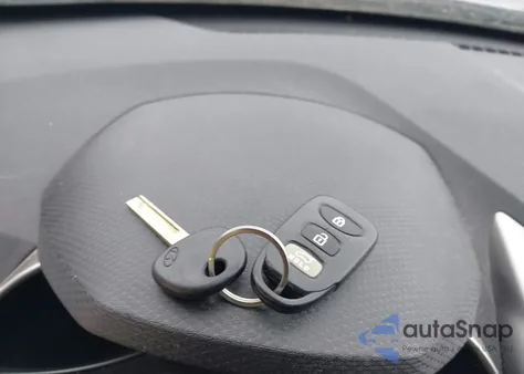 2012 Hyundai Veloster Base W/Black из США, поврежденный, VIN KMHTC6AD5CU036042